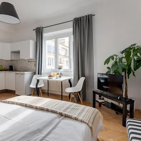 Jt's Biskupcova Str. Apartment *
