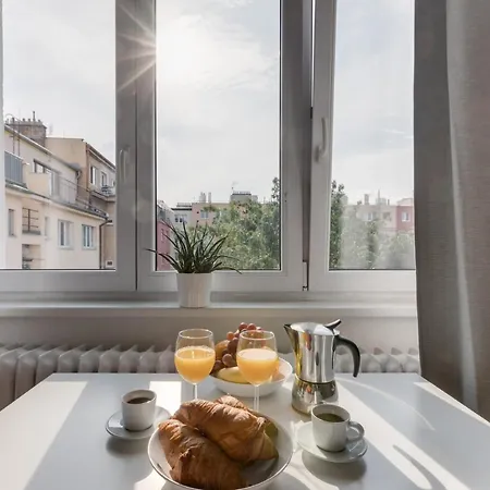 Jt's Biskupcova Str. Prague
